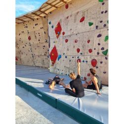 BOULDERING MATS FOR CLIMBING WALLS 30CM THICK